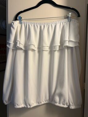 MICHAEL Michael Kors White Off Shoulder Ruffle Blouse Size L